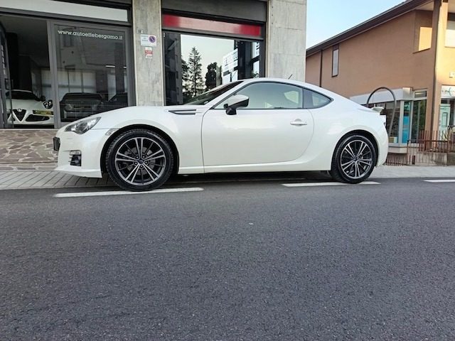 SUBARU BRZ usata, con ABS