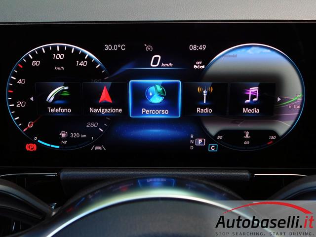 MERCEDES-BENZ GLA 220 usata, con Luci diurne
