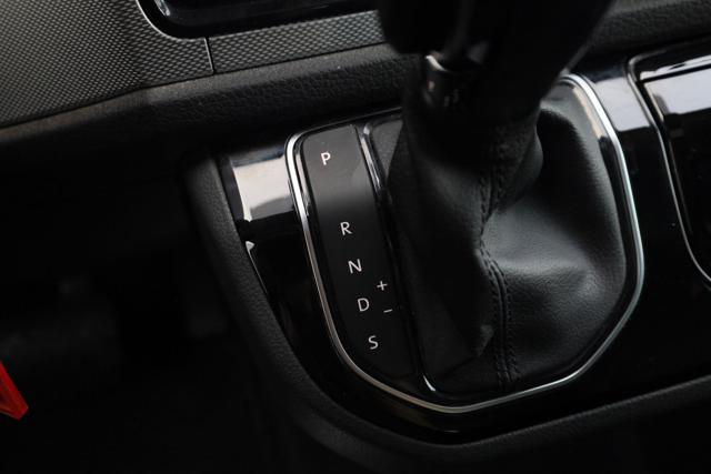 VOLKSWAGEN Multivan usata, con Vetri oscurati