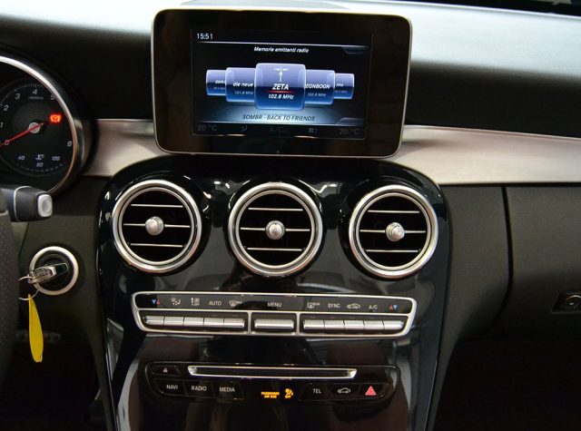 MERCEDES-BENZ C 200 usata, con Chiusura centralizzata