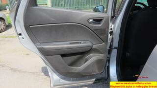 RENAULT Captur usata, con Sedile posteriore sdoppiato