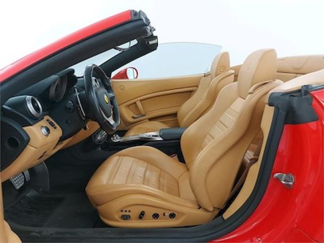 FERRARI California usata, con Autoradio