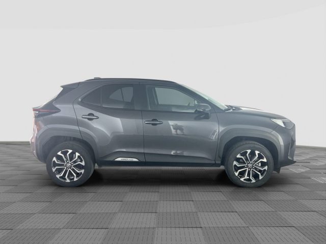 TOYOTA Yaris Cross usata 5