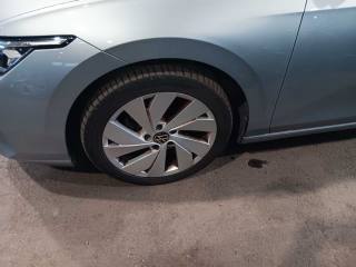 VOLKSWAGEN Golf usata, con Park Distance Control