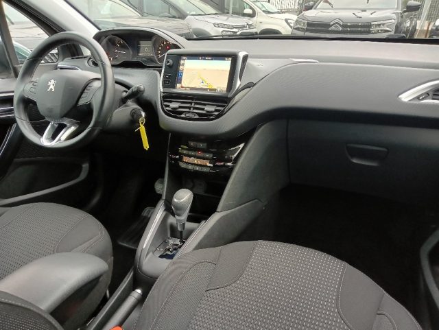 PEUGEOT 208 usata, con Fendinebbia