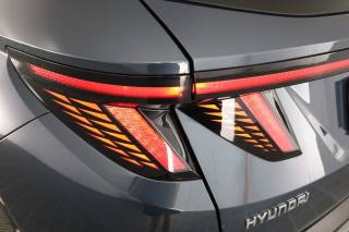HYUNDAI Tucson usata 9