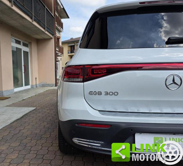 MERCEDES-BENZ EQB usata, con Supporto lombare
