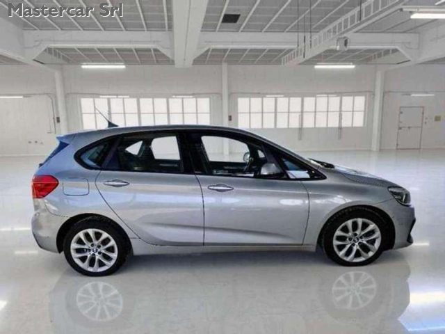 BMW 225 usata, con Autoradio