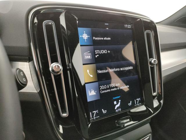 VOLVO XC40 usata, con Touch screen