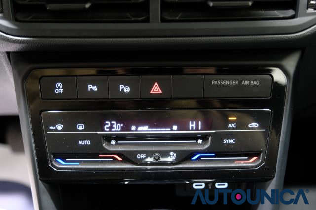 VOLKSWAGEN T-Cross usata, con Specchietti laterali elettrici