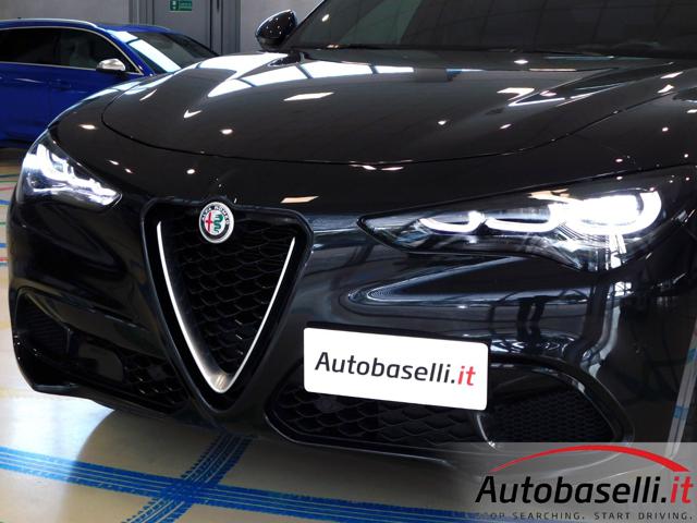 ALFA ROMEO Stelvio usata, con Leve al volante