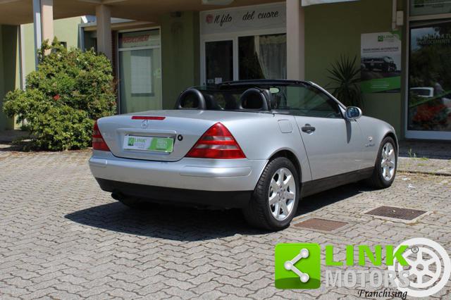 MERCEDES-BENZ SLK 200 usata, con Alzacristalli elettrici