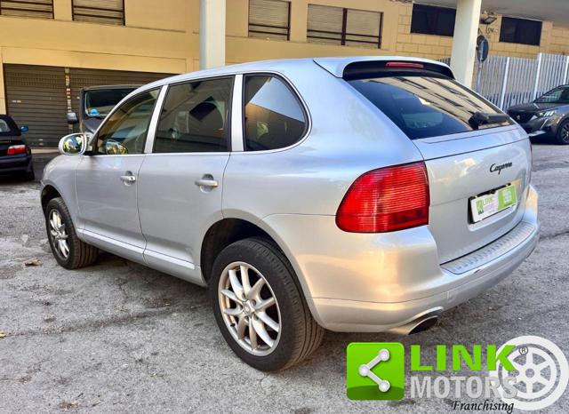 PORSCHE Cayenne usata, con Autoradio