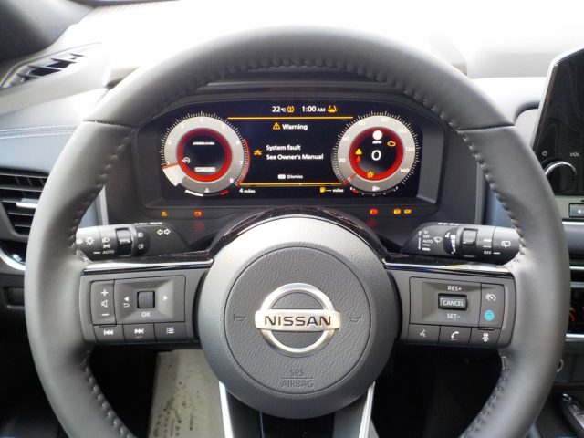 NISSAN Qashqai usata, con Volante in pelle