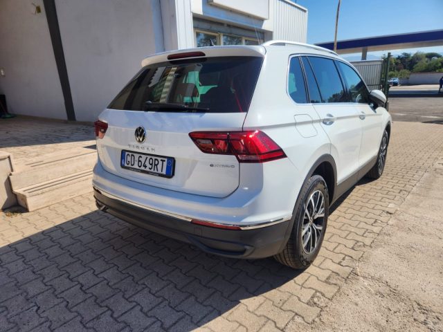 VOLKSWAGEN Tiguan usata, con Airbag Passeggero
