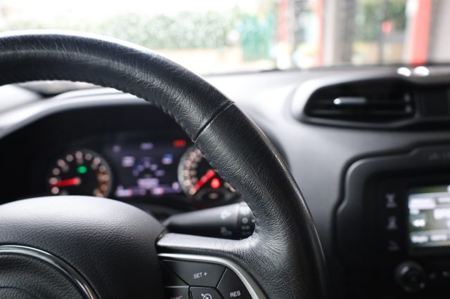 JEEP Renegade usata, con Volante multifunzione