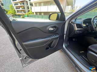 JEEP Cherokee usata, con ESP