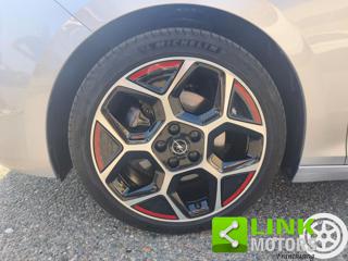 OPEL Astra usata, con Sedile posteriore sdoppiato