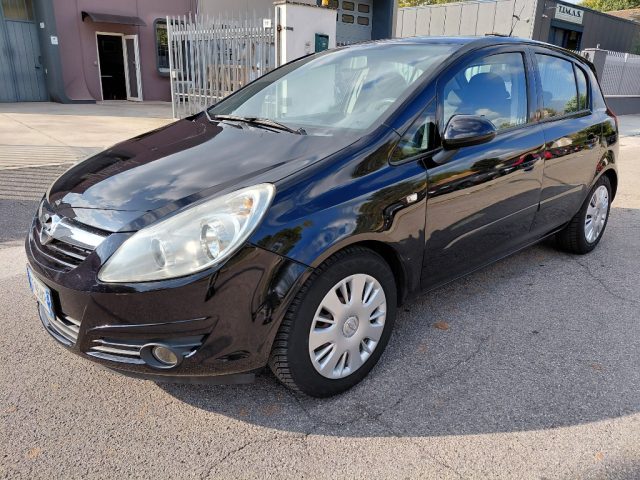 OPEL Corsa usata, con Boardcomputer