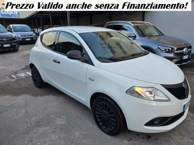LANCIA Ypsilon usata, con ABS