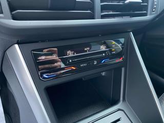 VOLKSWAGEN Taigo usata, con Fari LED