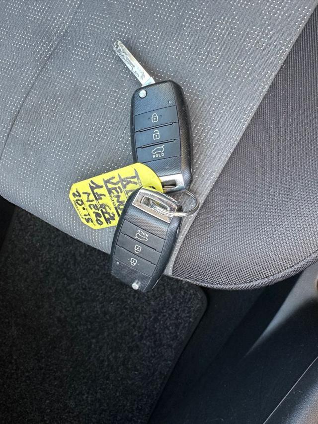 KIA Venga usata, con Specchietti laterali elettrici