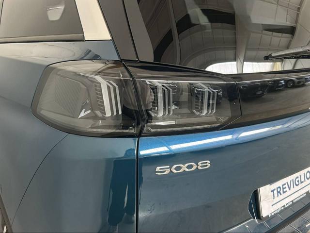 PEUGEOT 5008 usata, con Volante multifunzione