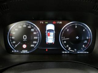 VOLVO XC60 usata, con Autoradio digitale