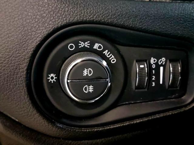 JEEP Renegade usata, con Fari LED