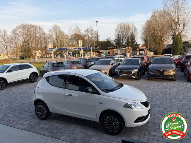LANCIA Ypsilon usata, con Cerchi in lega