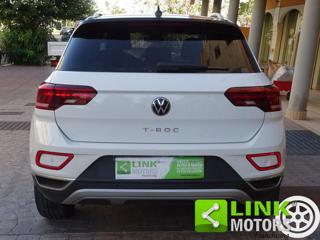 VOLKSWAGEN T-Roc usata, con Alzacristalli elettrici