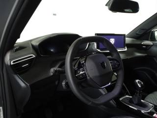PEUGEOT 2008 usata, con Volante in pelle