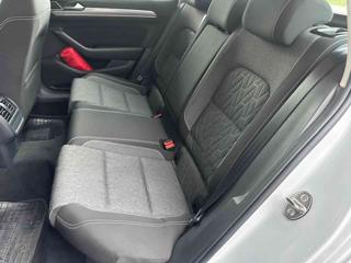 VOLKSWAGEN Passat Variant usata, con Antifurto