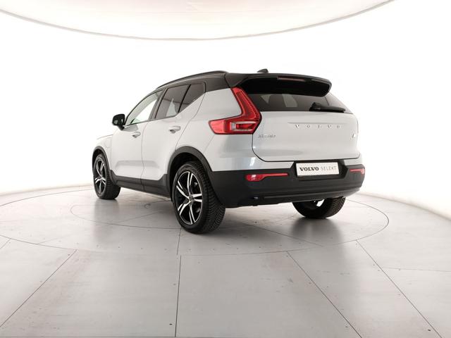 VOLVO XC40 usata, con Airbag laterali