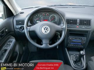 VOLKSWAGEN Golf usata, con Chiusura centralizzata
