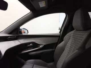 PEUGEOT 5008 usata, con Volante in pelle