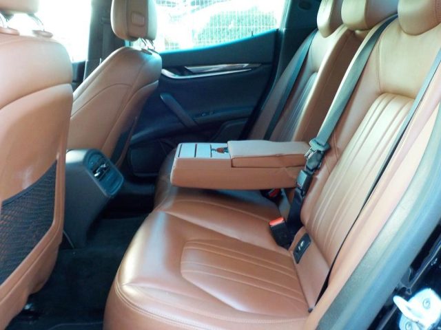 MASERATI Ghibli usata, con Telecamera per parcheggio assistito