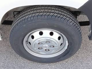 PEUGEOT Boxer usata, con Volante multifunzione