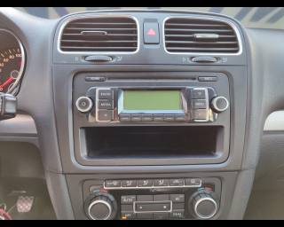 VOLKSWAGEN Golf usata, con ESP