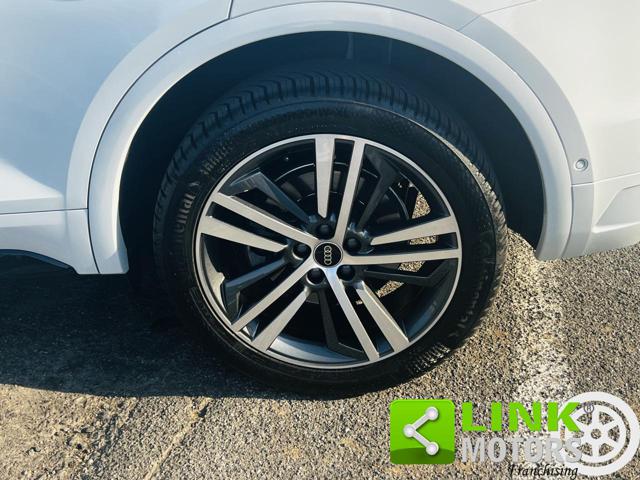 AUDI Q5 usata, con Lettore CD