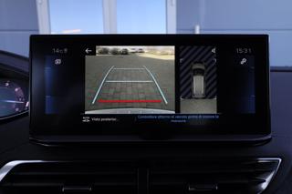 PEUGEOT 5008 usata, con Climatizzatore automatico, 2 zone