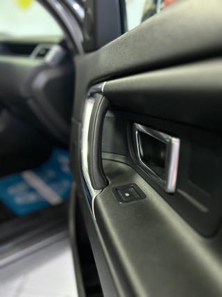 LAND ROVER Discovery Sport usata, con ESP