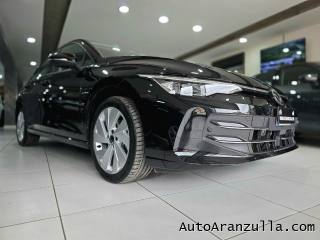 VOLKSWAGEN Golf usata, con Luci diurne LED