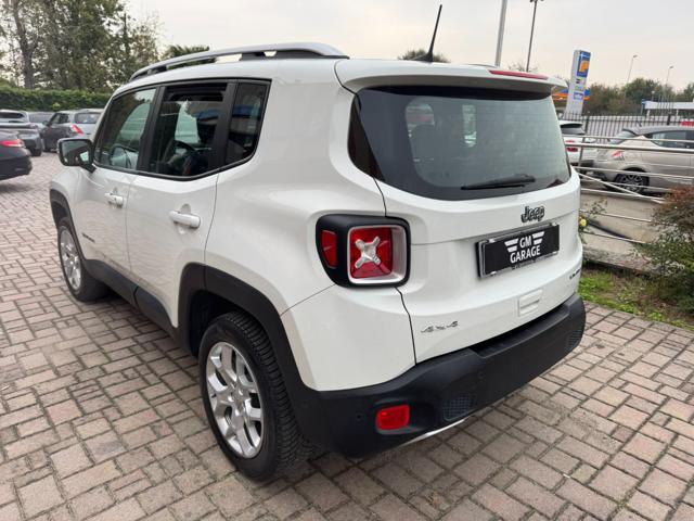 JEEP Renegade usata, con USB