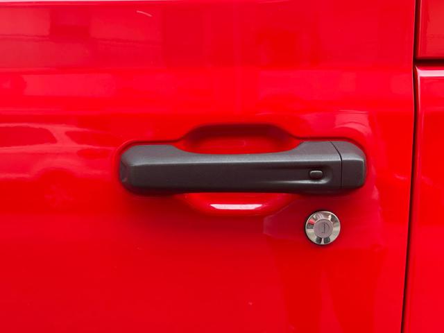 JEEP Wrangler usata, con Vetri oscurati