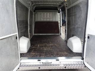 PEUGEOT Boxer usata, con Lettore CD