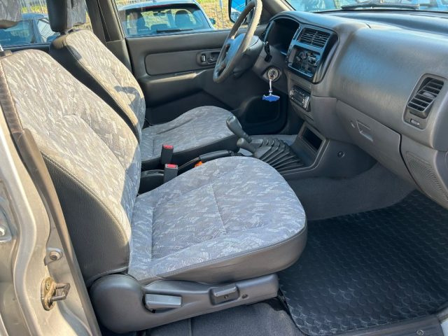 MITSUBISHI L200 usata 16
