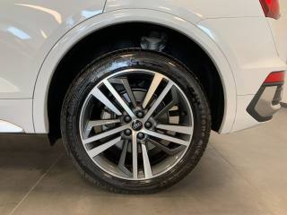 AUDI Q5 usata, con Specchietti laterali elettrici