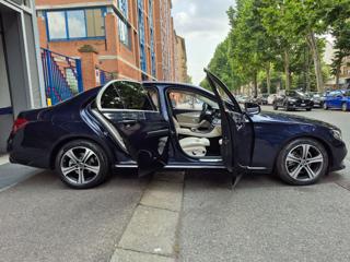 MERCEDES-BENZ E 220 usata, con Autoradio