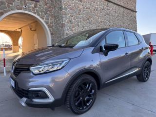 RENAULT Captur usata, con Isofix